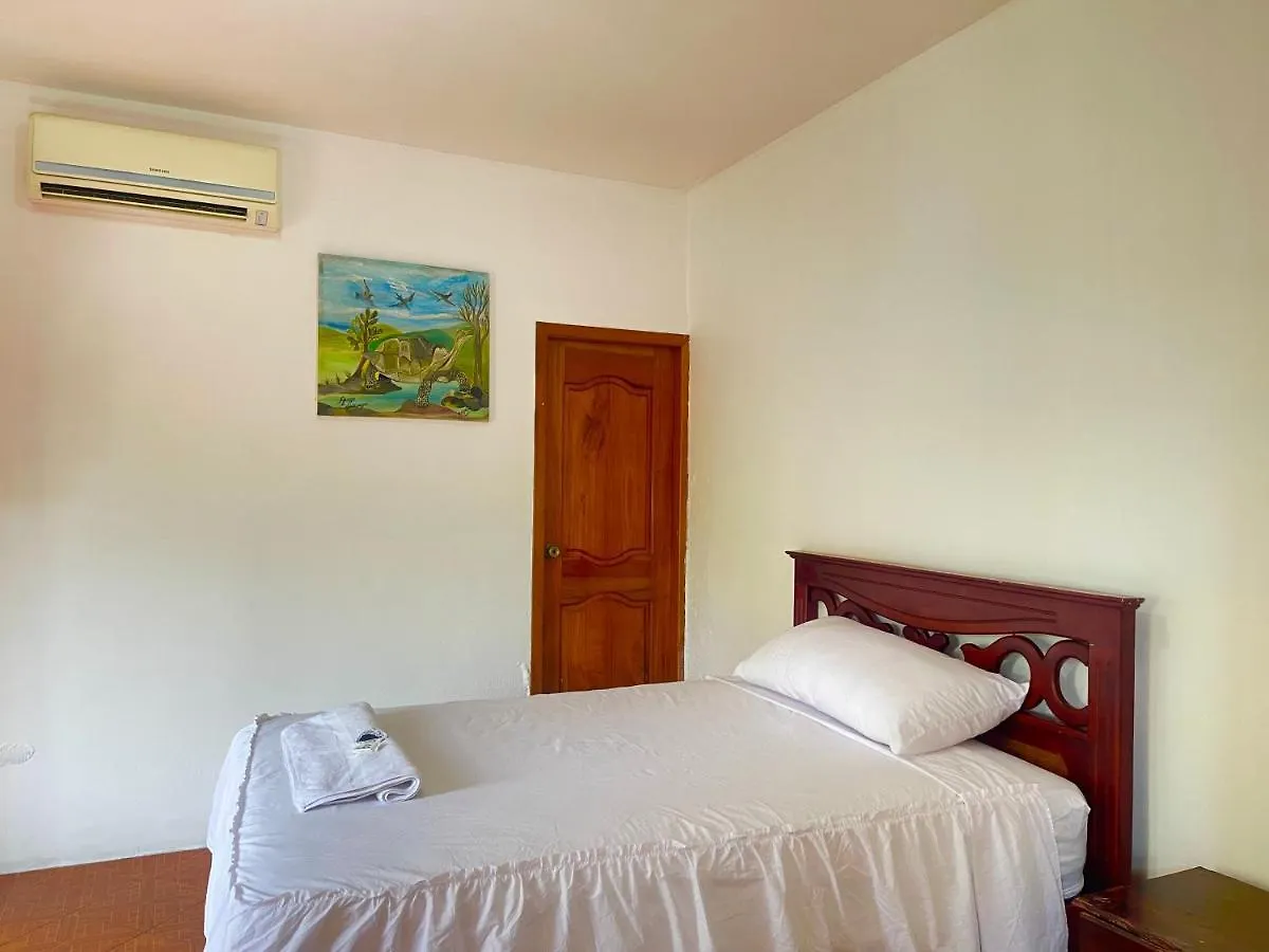 Hostal Vista Al Mar Ξενοδοχείο Puerto Baquerizo Moreno 0*,
